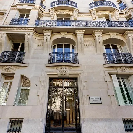 Charles Floquet Aparthotel 4*