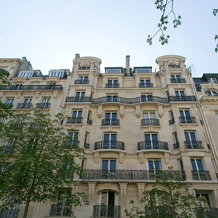 Aparthotel Résidence Charles Floquet 4*