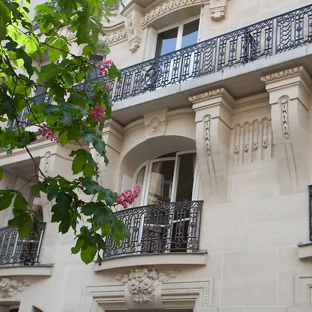 Résidence Charles Floquet Aparthotel 4*